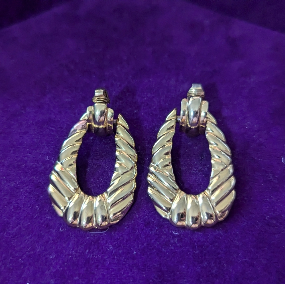Elegant Silver Hoop Earrings
